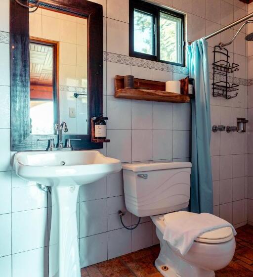 Herberge Bambuda Castle