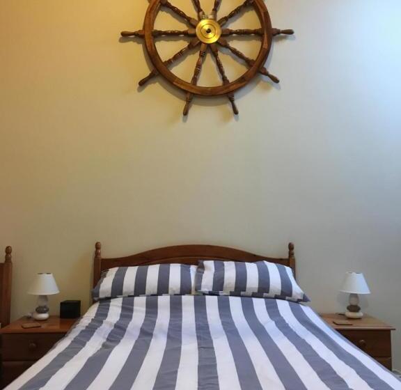 住宿加早餐  The Waterings