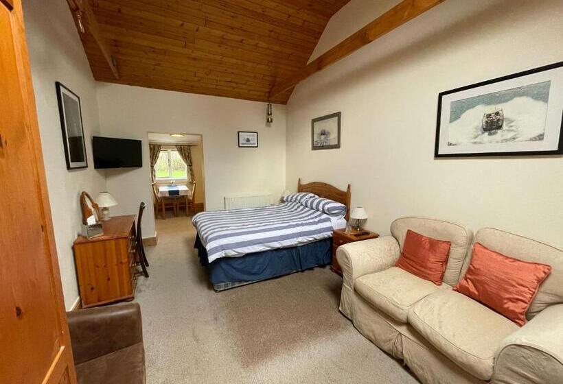 住宿加早餐  The Waterings