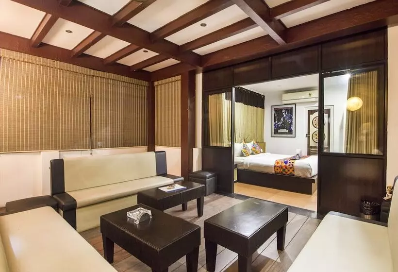 Fabhotel Goldmine