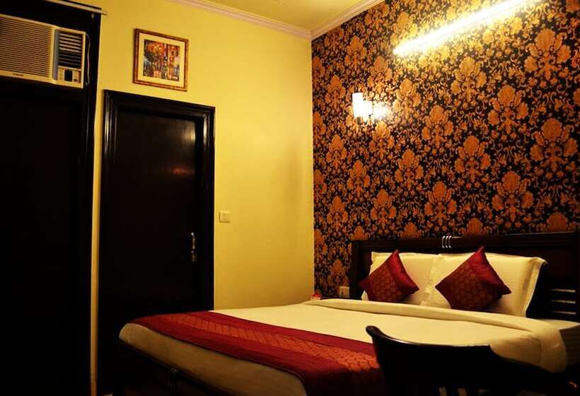 Отель Jinendra Inn