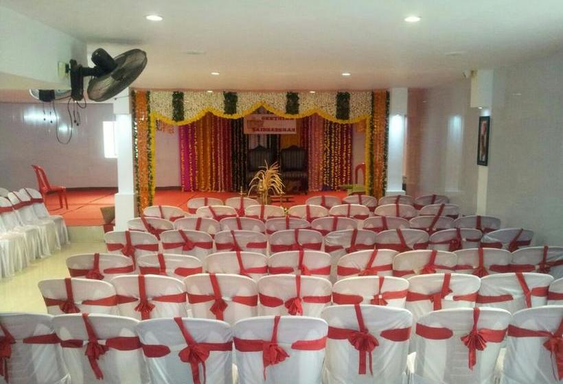 בית מלון כפרי Lalitha Inn