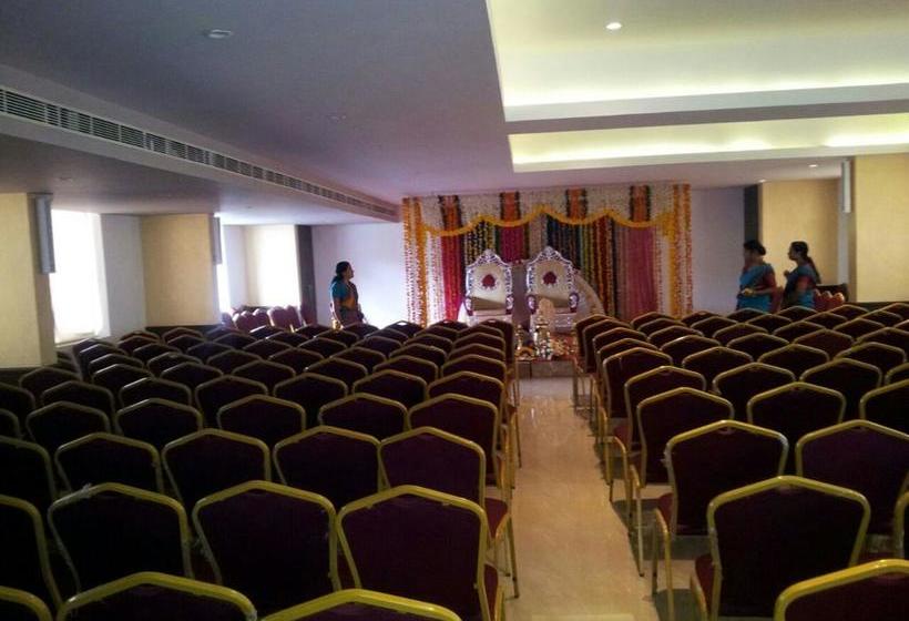 בית מלון כפרי Lalitha Inn