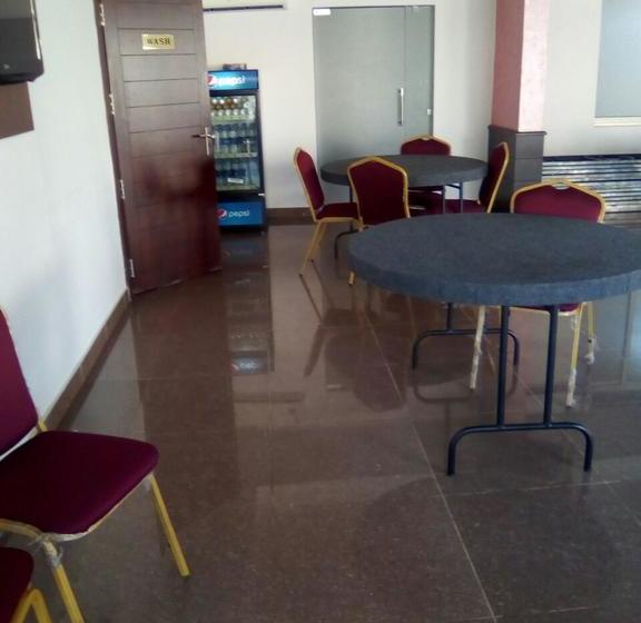 בית מלון כפרי Lalitha Inn