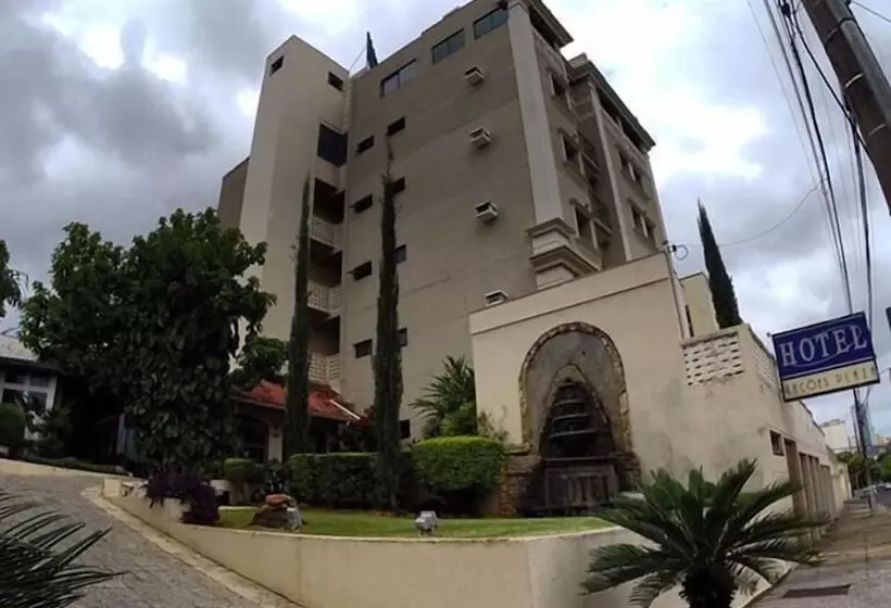 Hotelli Nações Plaza