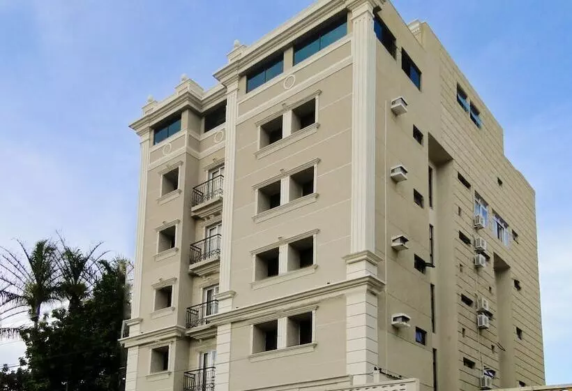 Hotelli Nações Plaza