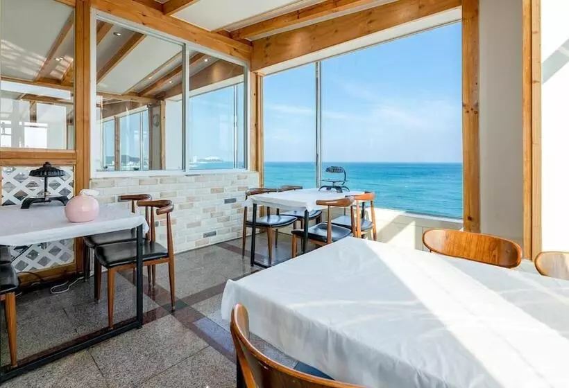 モーテル Yangyang Eight