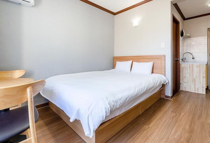 Motel Yangyang Eight