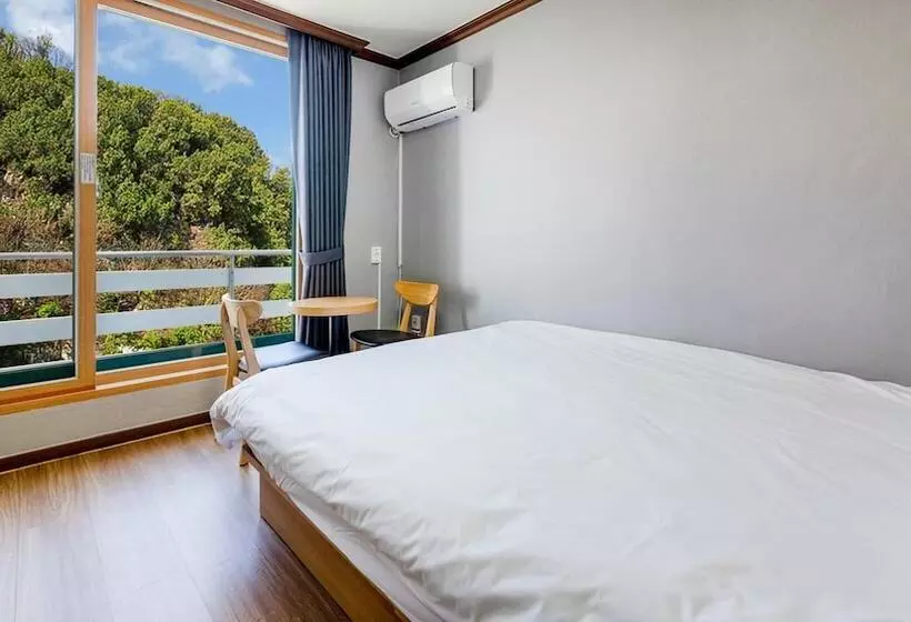 モーテル Yangyang Eight