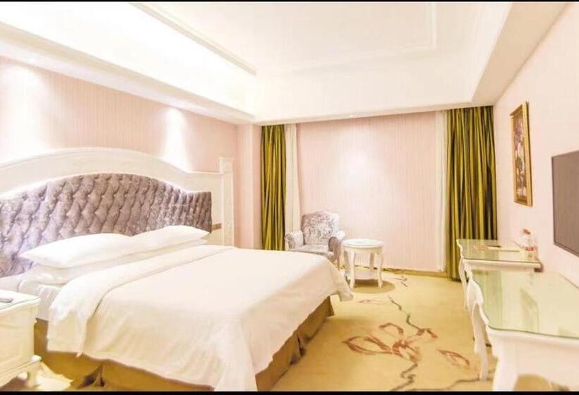 Vienna International Hotel Guilin Wanda Plaza