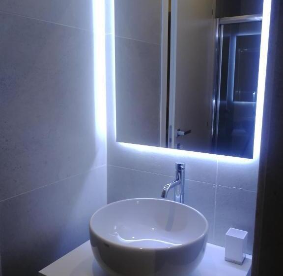 تختخواب و صبحانه Gatto Bianco Duchessa