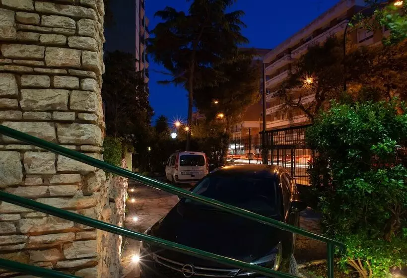 تختخواب و صبحانه Villa Domus Salento Suites & Rooms Con Parcheggio Privato In Loco