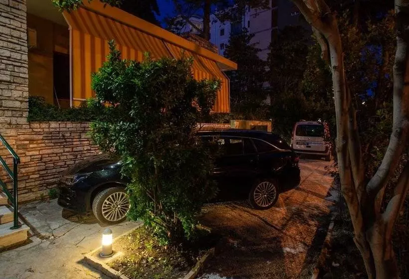 تختخواب و صبحانه Villa Domus Salento Suites & Rooms Con Parcheggio Privato In Loco