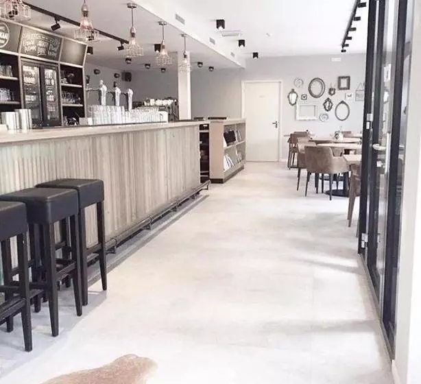 Hotelli Brasserie De Kaai