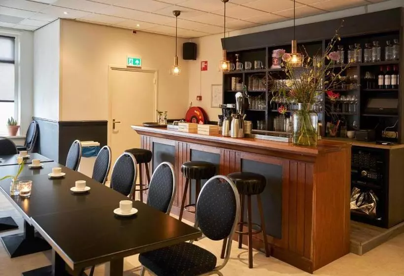 Hotelli Brasserie De Kaai