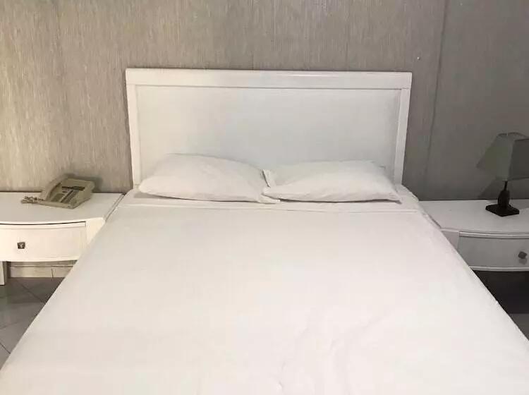 Hotelli Costa Linda Beach Boca Chica