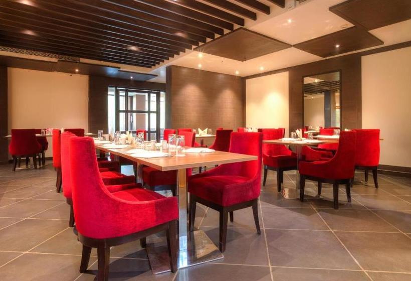 فندق Grand Bhabendra Alay