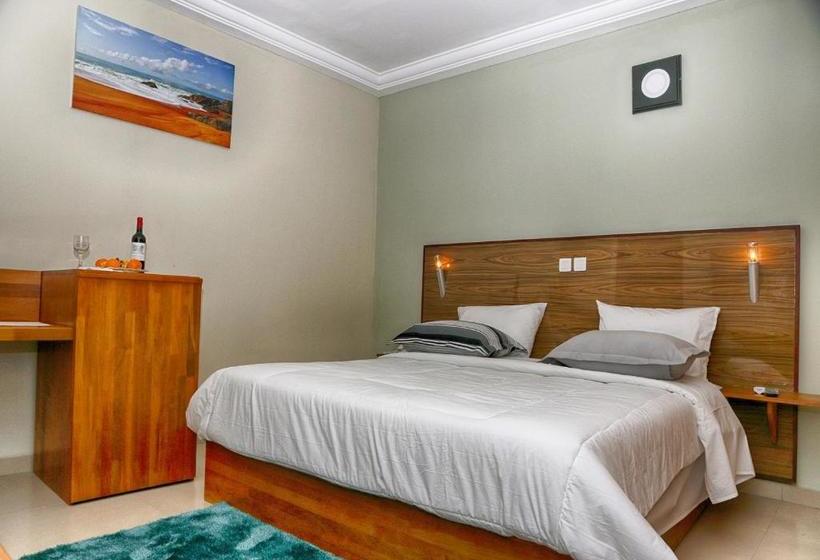 هتل Hôtel Résidence Christy