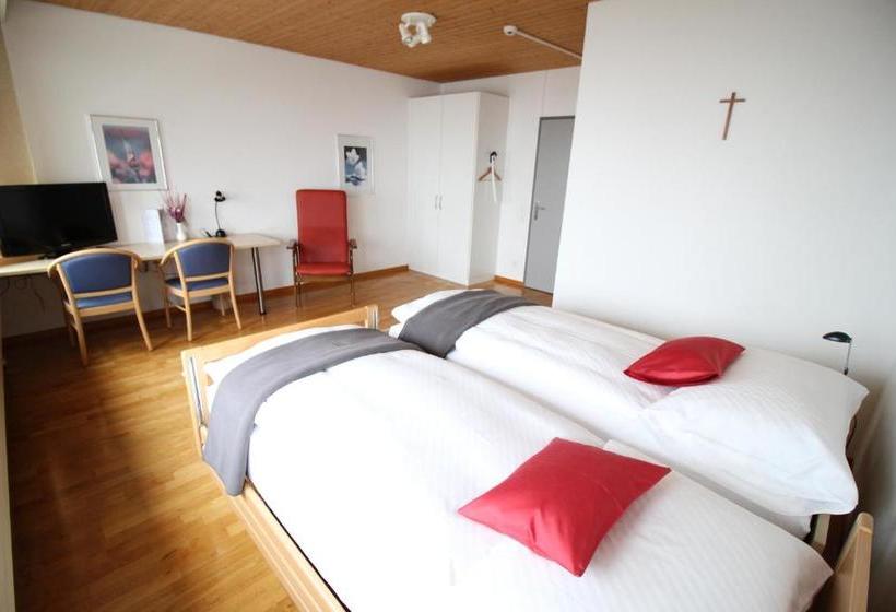 בית מלון כפרי Kurhaus Am Sarnersee