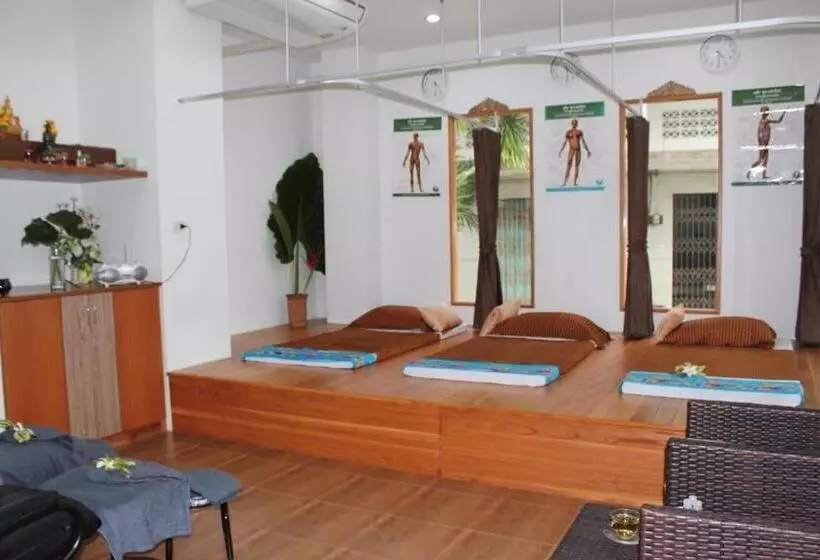 هتل Namthip Residence