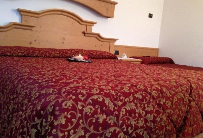 ホテル Villa Elena