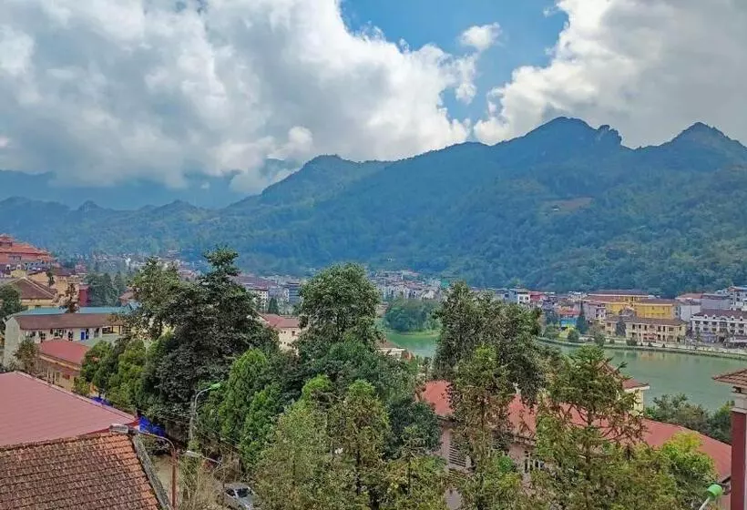 Venus Sapa Hostel