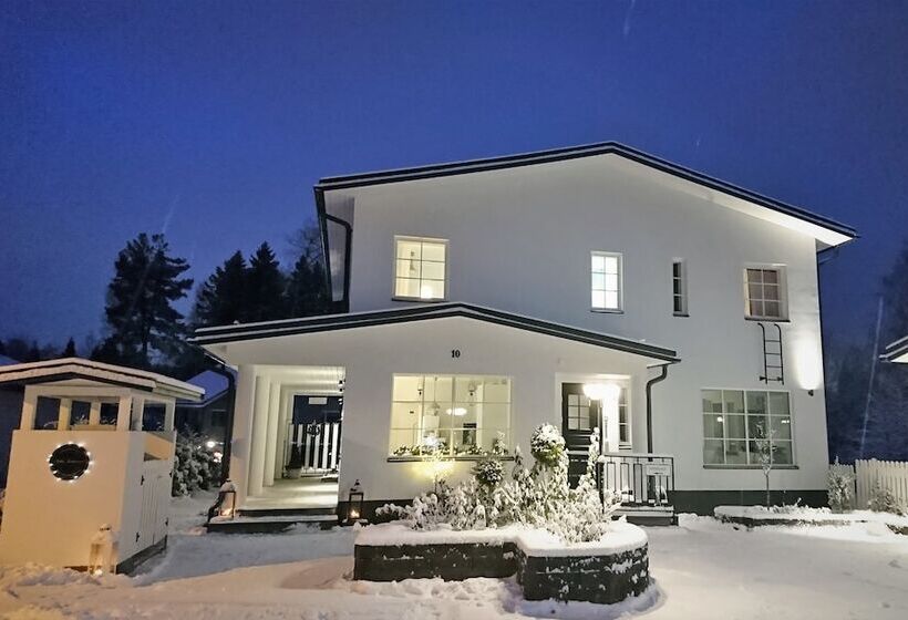 Villa Jokivarsi Bed & Breakfast