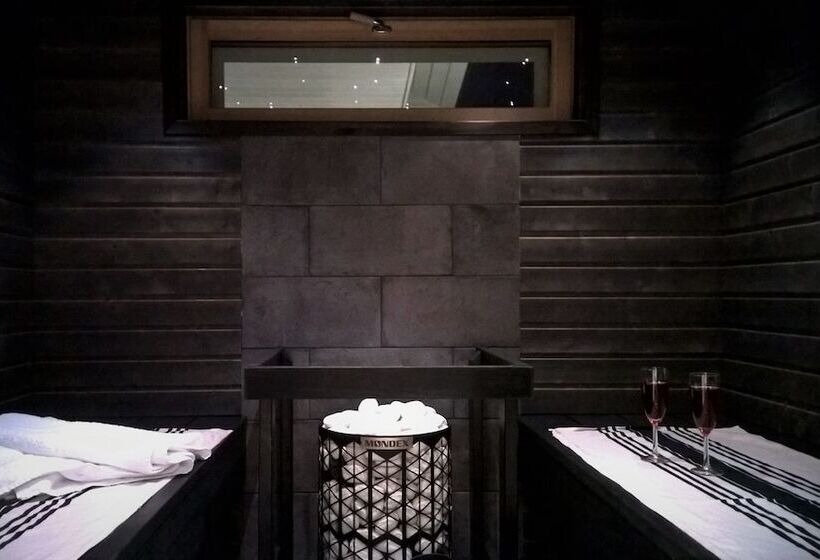 Villa Jokivarsi Bed & Breakfast