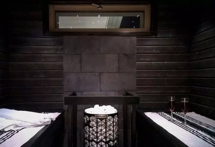 Villa Jokivarsi Bed & Breakfast