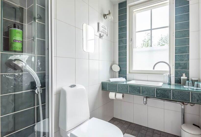 Villa Jokivarsi Bed & Breakfast