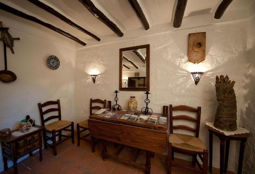 تختخواب و صبحانه Cortijo La Haza