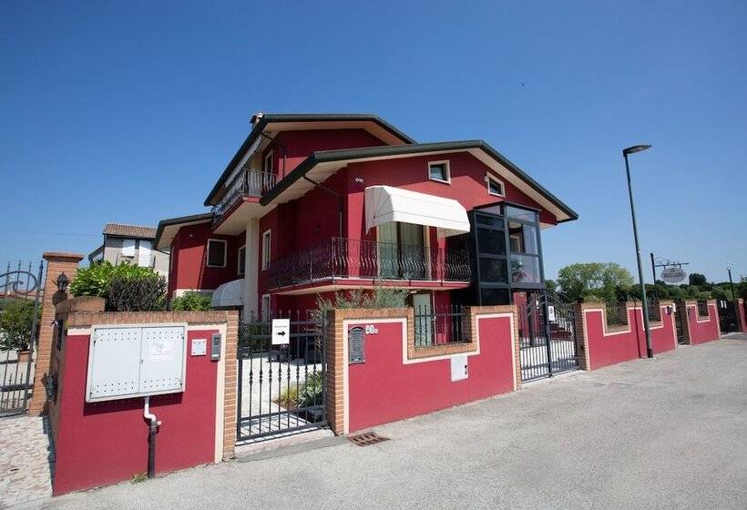 مبيت وإفطار Guest House Dolce Laguna