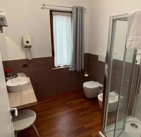 Aamiaismajoitus (B&B) Relais Villa Rosa