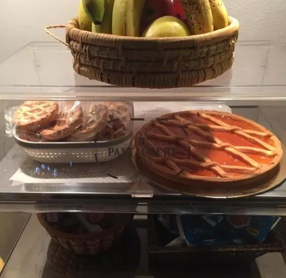 Aamiaismajoitus (B&B) Relais Villa Rosa