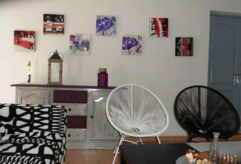 ベッドアンドブレックファースト Ses Terrasses