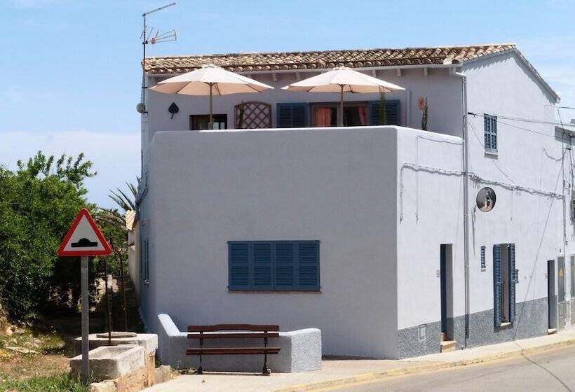 تختخواب و صبحانه Ses Terrasses