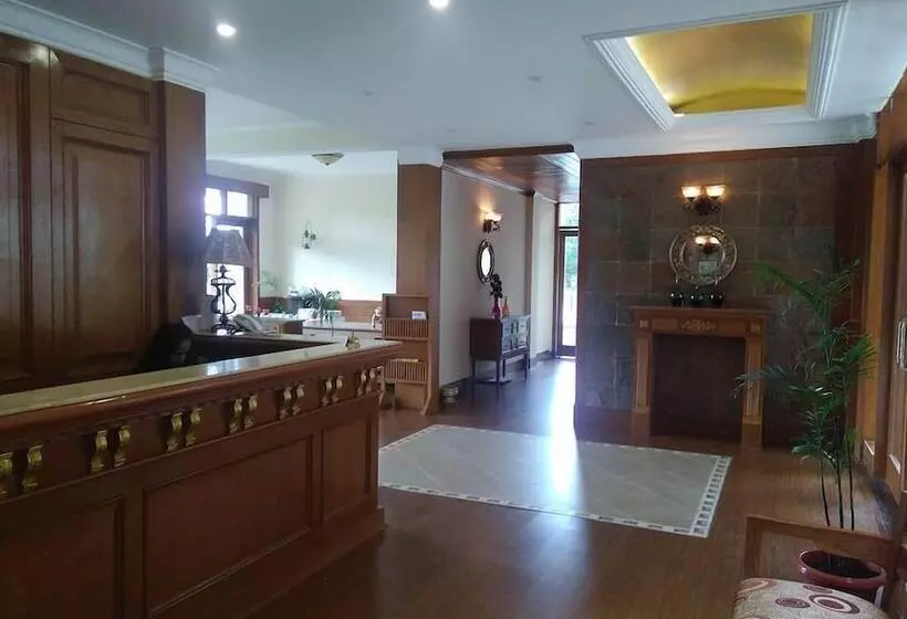 Forest Ville Hotel & Resort