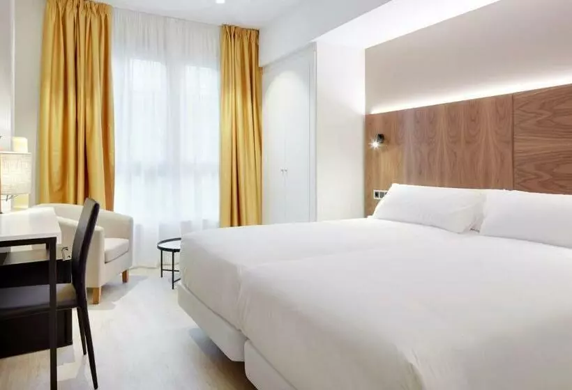 ホテル Arrizul Congress