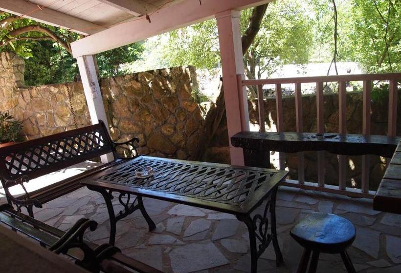 酒店 Las Palmeras Celorio Llanes