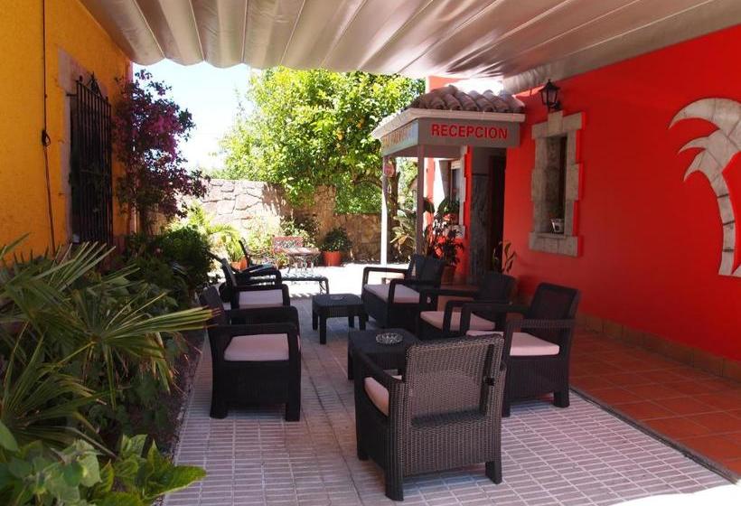 酒店 Las Palmeras Celorio Llanes