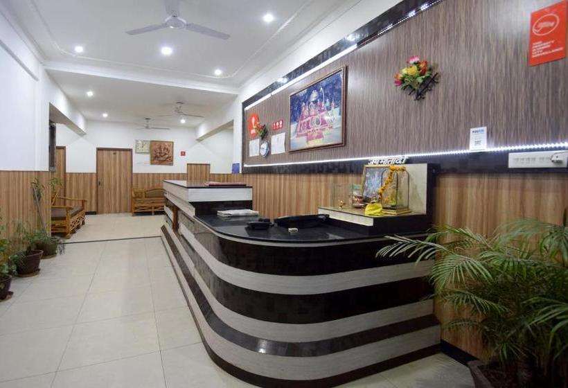 Itsy Hotels Satya Shree