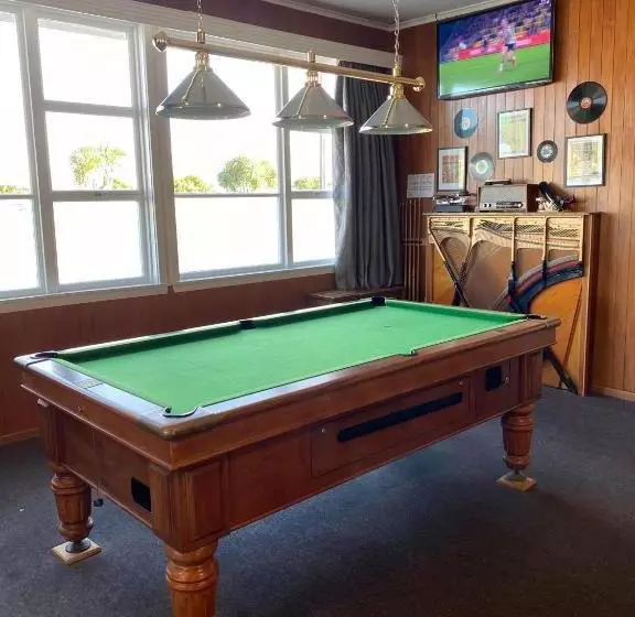 Hotelli Hokitika Pioneer