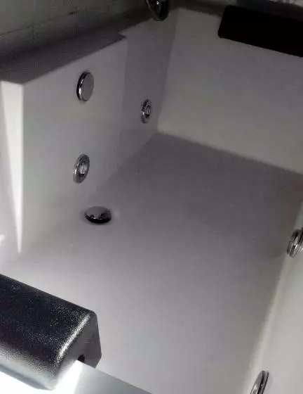 Habitaciones Y Estudios  Hotel Posada De Cantabria   Terraza Panorámica  Gintonic Bar