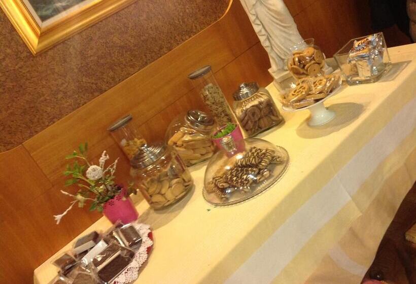 فندق Ristorante Albergo Roma