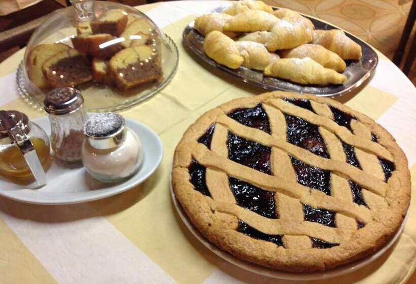 فندق Ristorante Albergo Roma