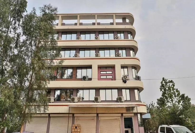 Super Hotel O Siddharth Inn