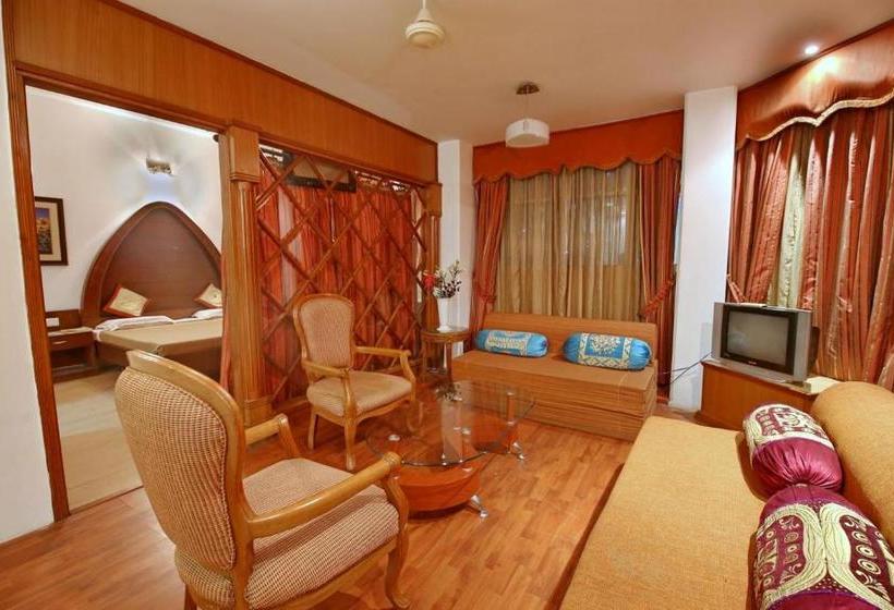 בית מלון כפרי Woodland