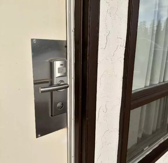 Motelli Howard Johnson By Wyndham Edson