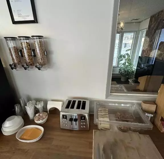 Motelli Howard Johnson By Wyndham Edson