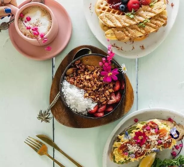 Resort Indie Beach Bungalows